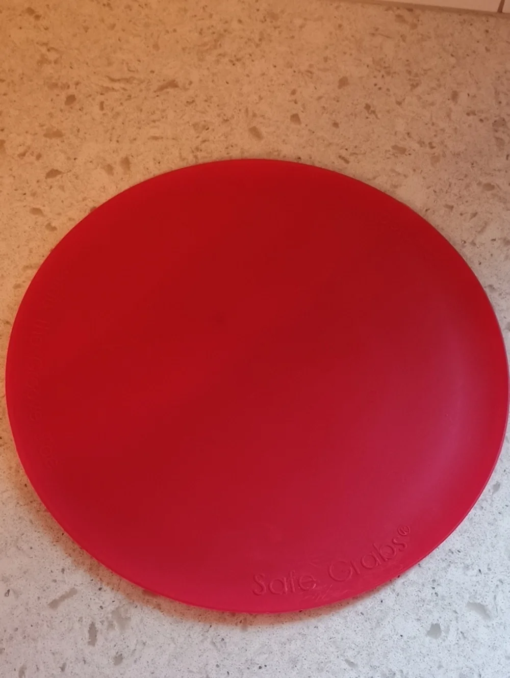 Set of 3 Safe Grabs Mats Round Ribbed Placemats - Sage Green And Red